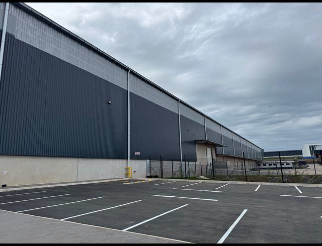 3,495M² WAREHOUSE TO LET IN GLEN ANIL